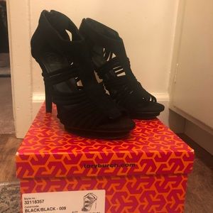 Tory Burch Sigourney High Heel